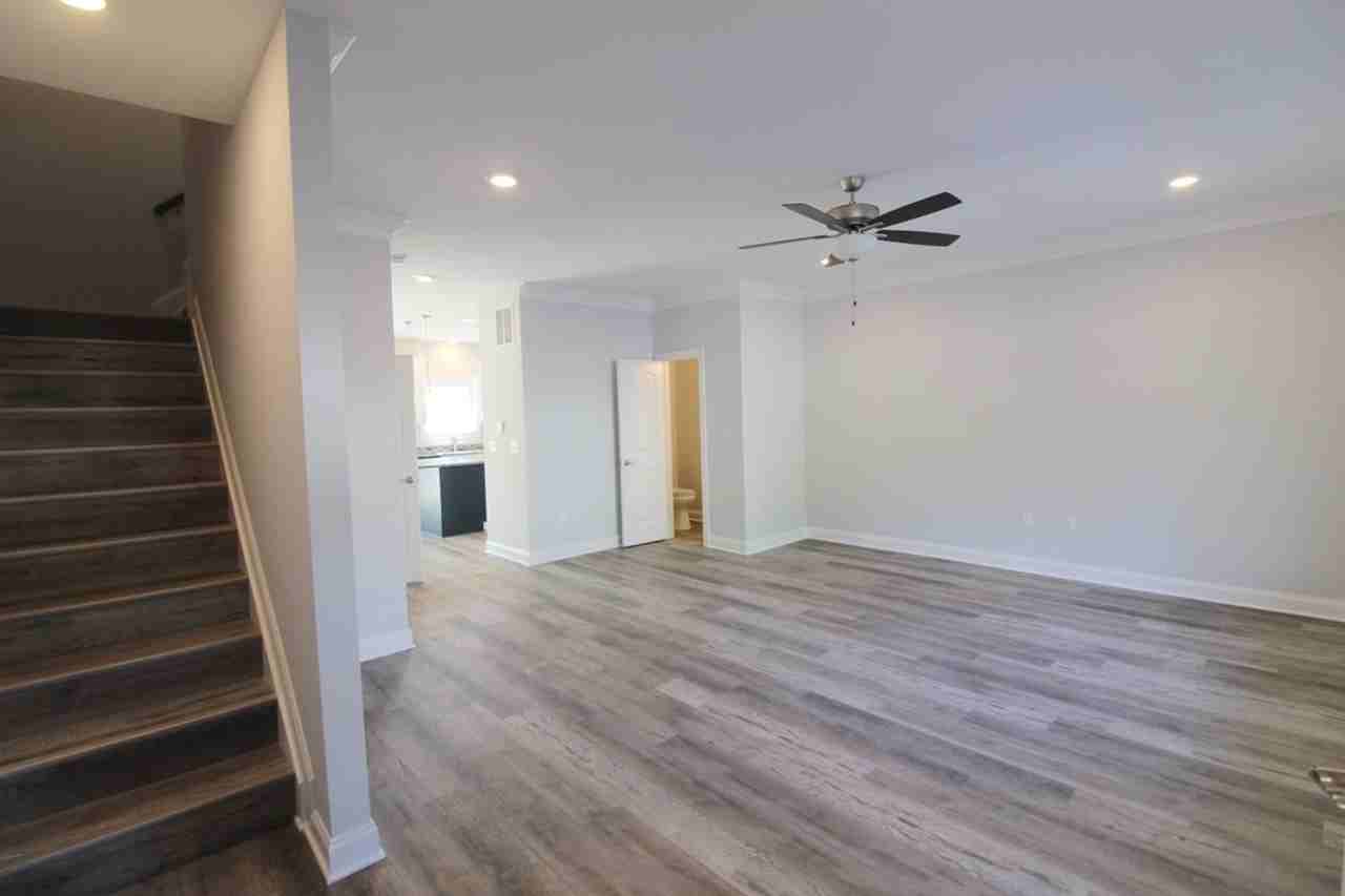 1073 Bluemoon Dr - Photo 2 of 33