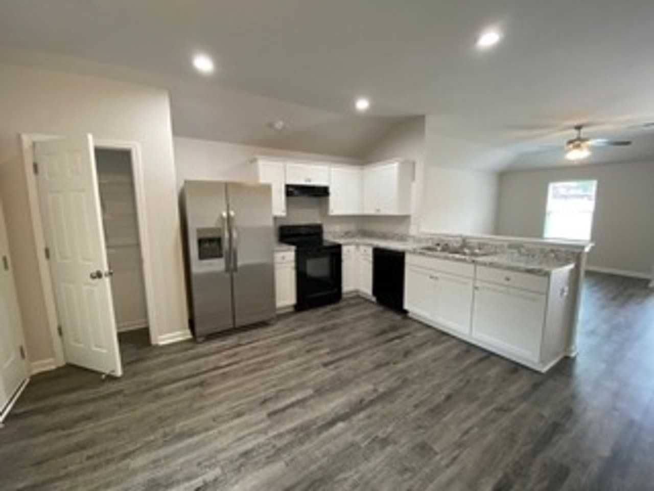 400 Woodland Crest Rd - Photo 6 of 27