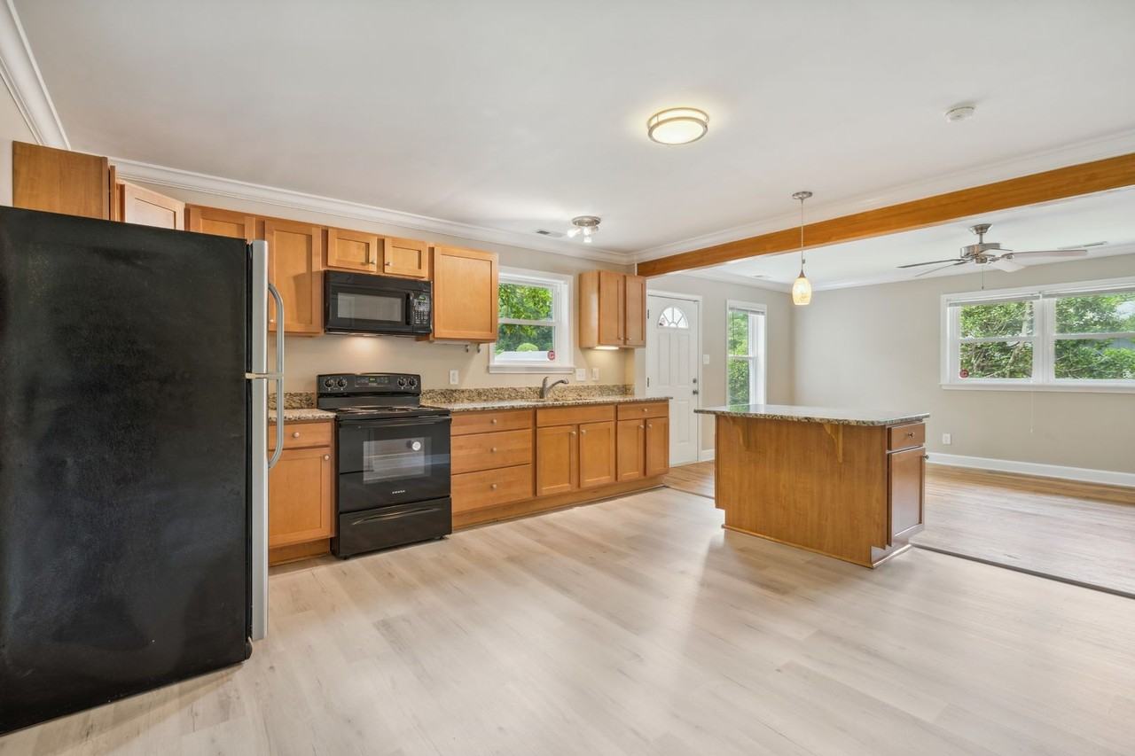 4 Zepher Pl - Photo 5 of 18
