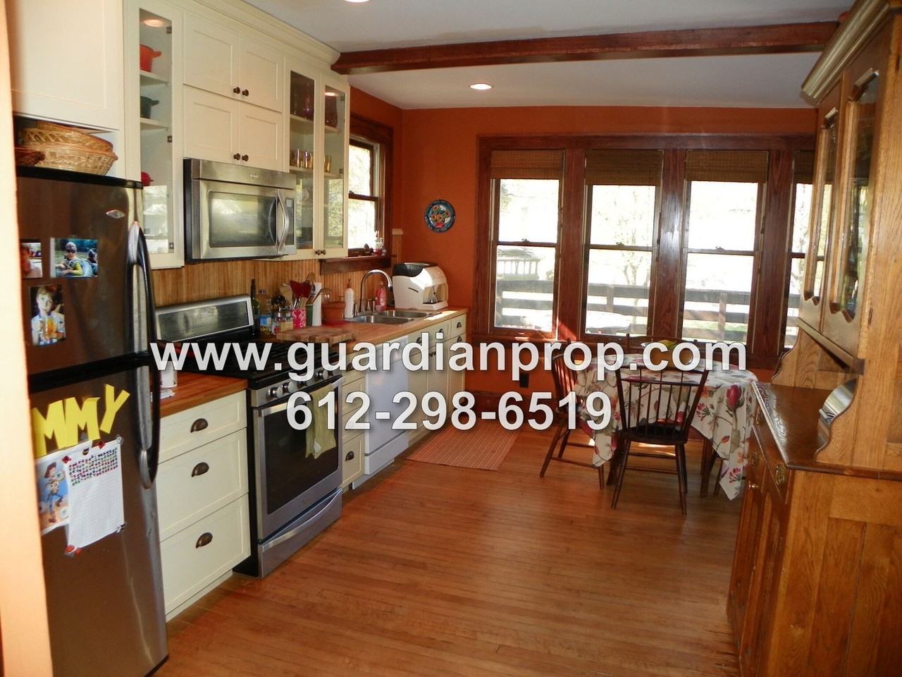 983 Edmund Ave - Photo 2 of 27