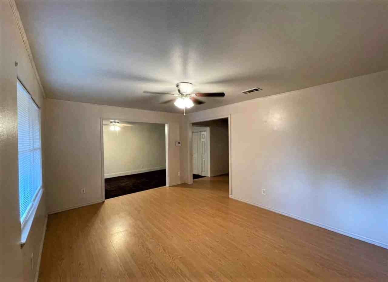 5030 Stardust Dr - Photo 2 of 17