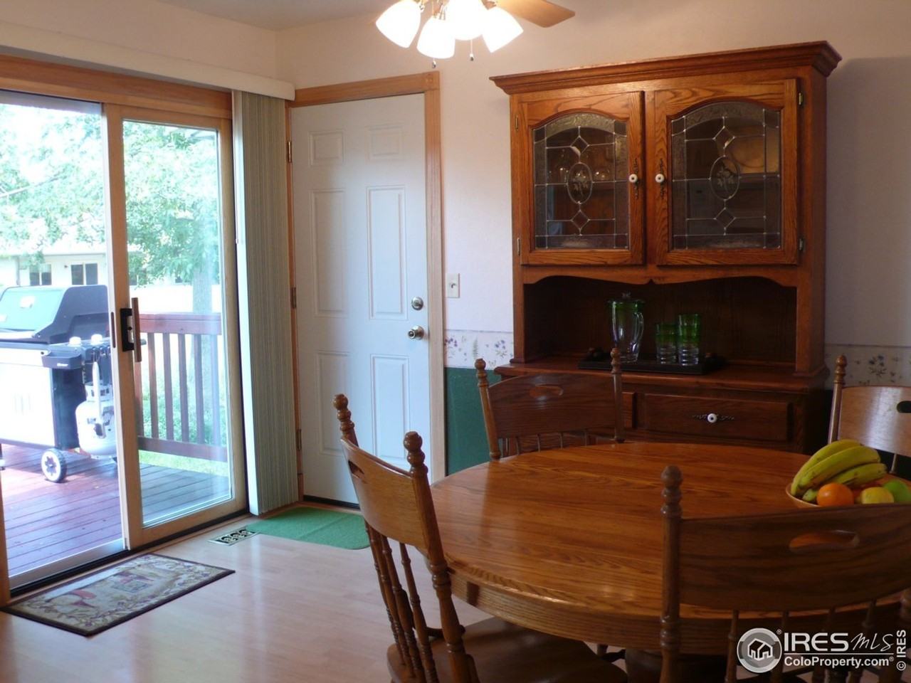 1008 Harrison Dr - Photo 4 of 9