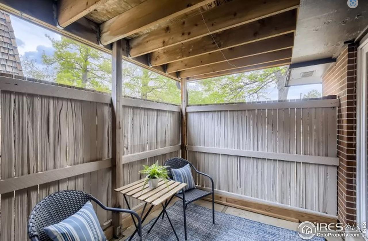 745 Thomas Dr - Photo 6 of 12
