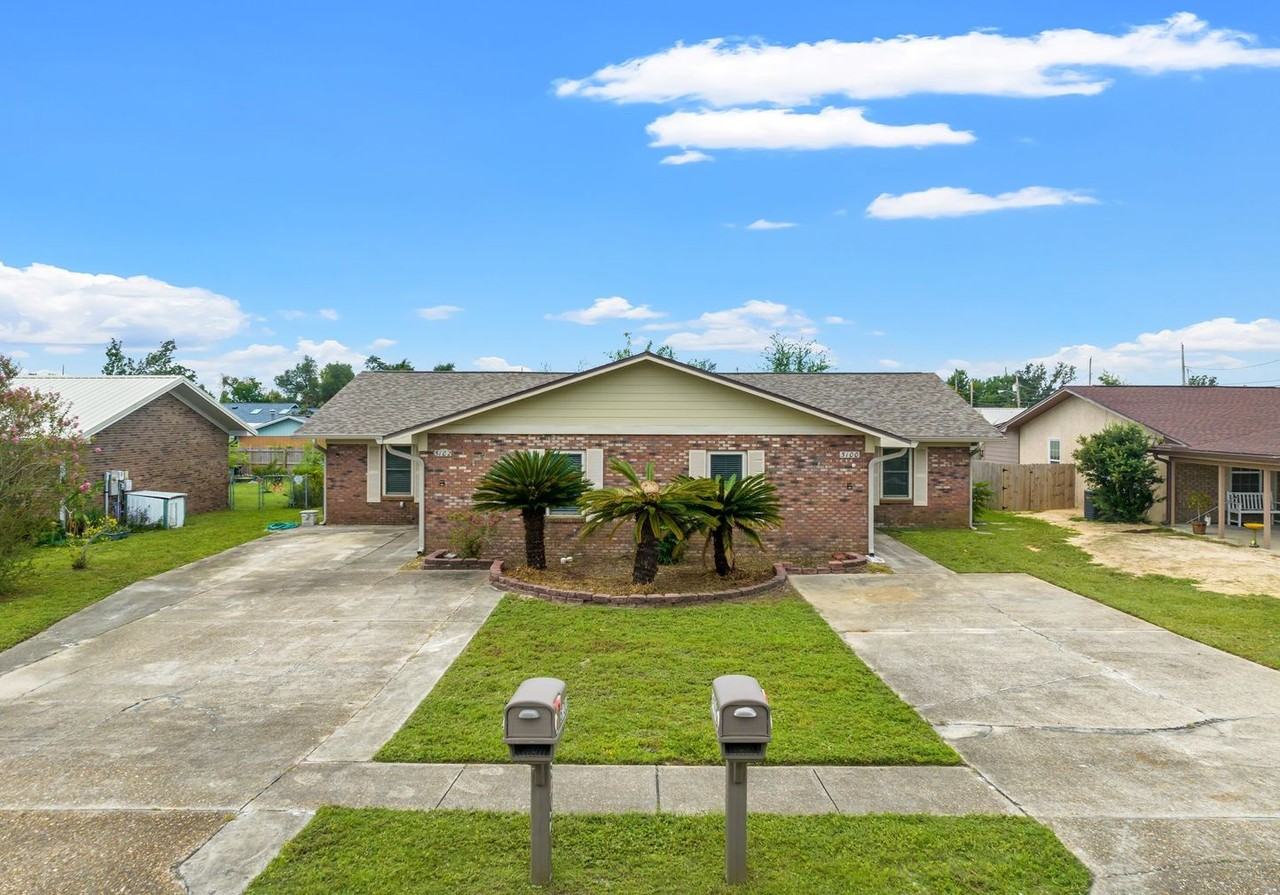 5100 Hickory St - Photo 2 of 20