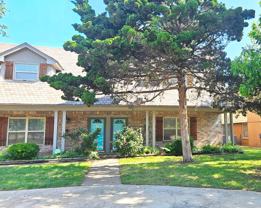1839 Nw 42nd St - Photo 1 of 1