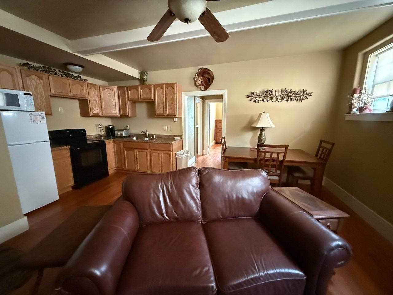 114 Main St - Photo 3 of 6