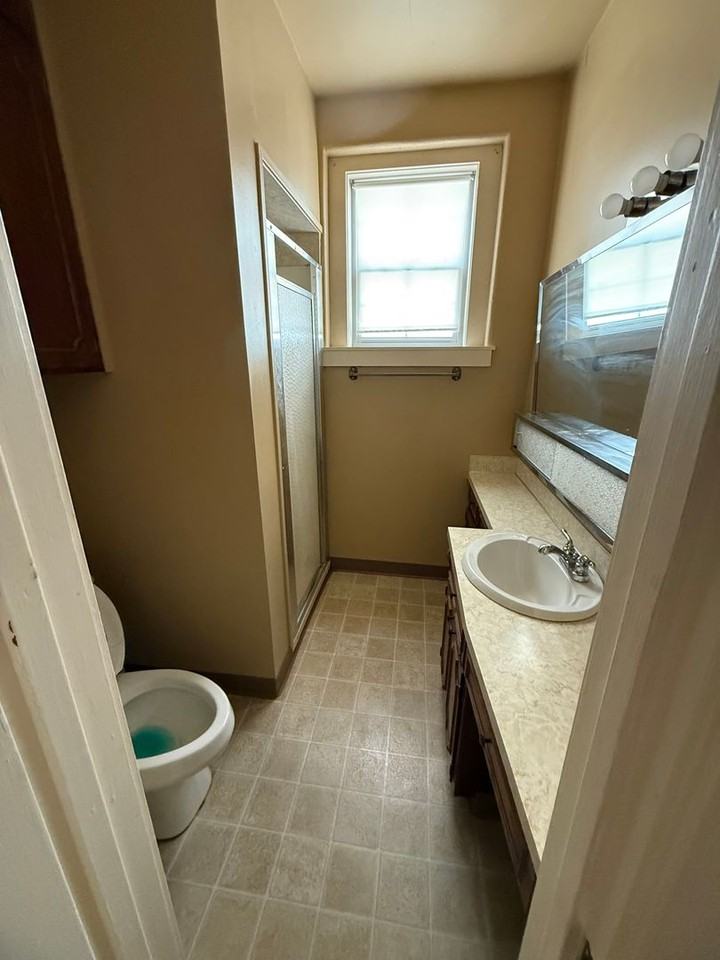 114 Main St - Photo 6 of 6