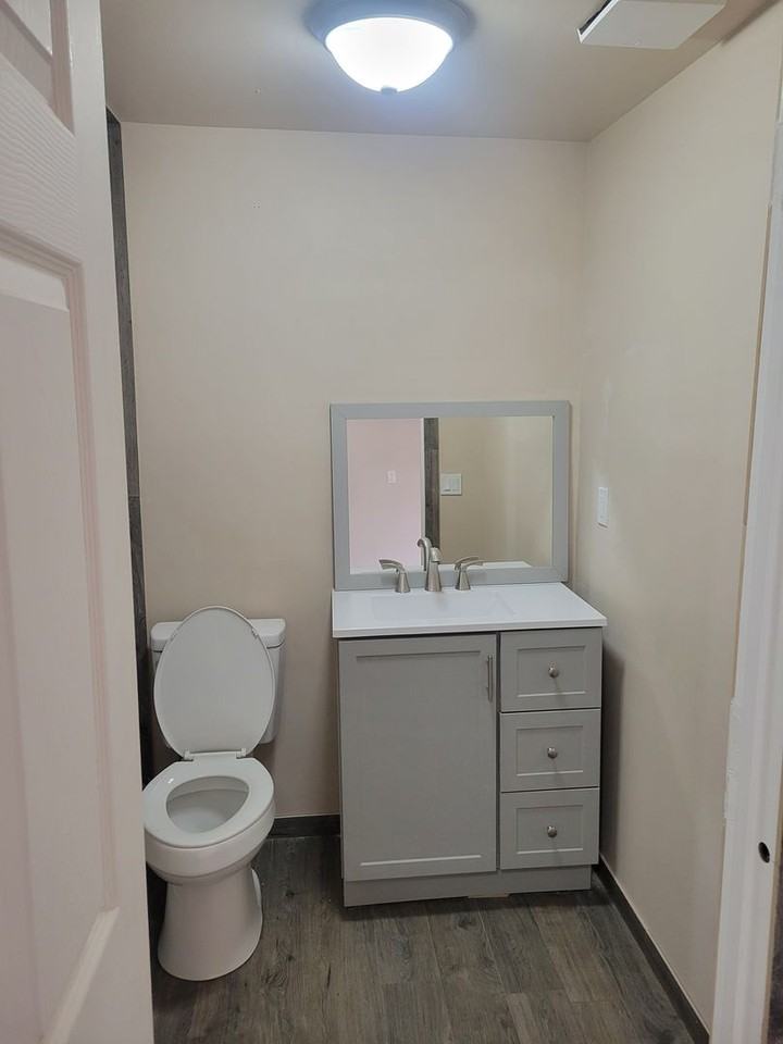 1407 New York Ave - Photo 4 of 6