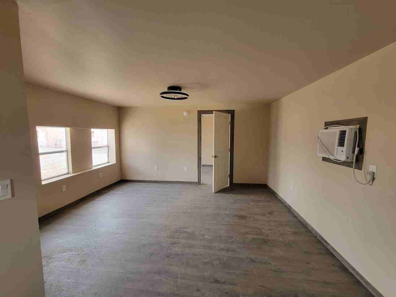 1407 New York Ave - Photo 6 of 6