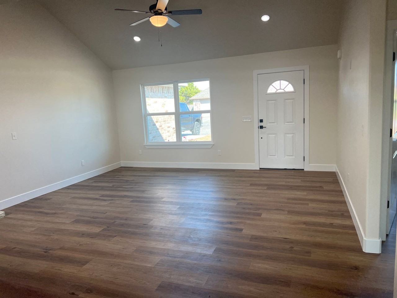 14901 N Iredelle Way - Photo 6 of 18