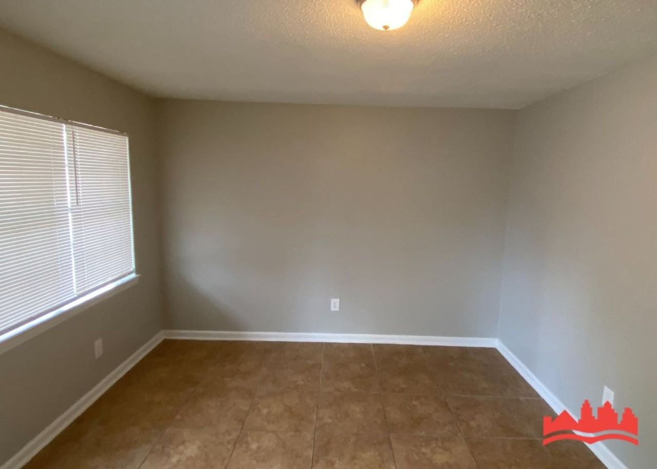 1203 Fiber Rd - Photo 3 of 11