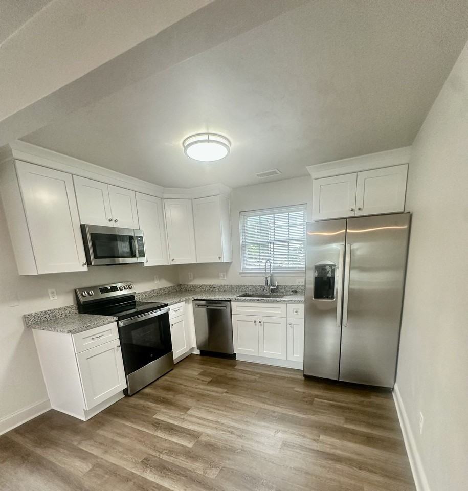 1606 Parks Ave - Photo 5 of 17