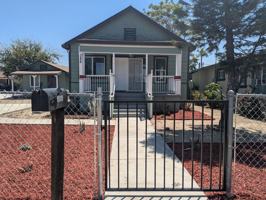 featured image of 386 N Mount Vernon Ave