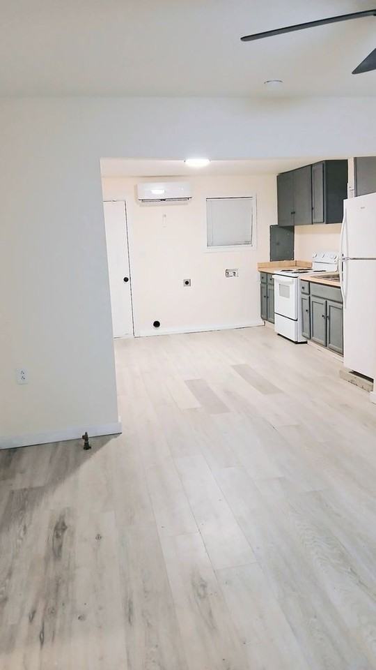 408 Bowen Ave - Photo 5 of 43