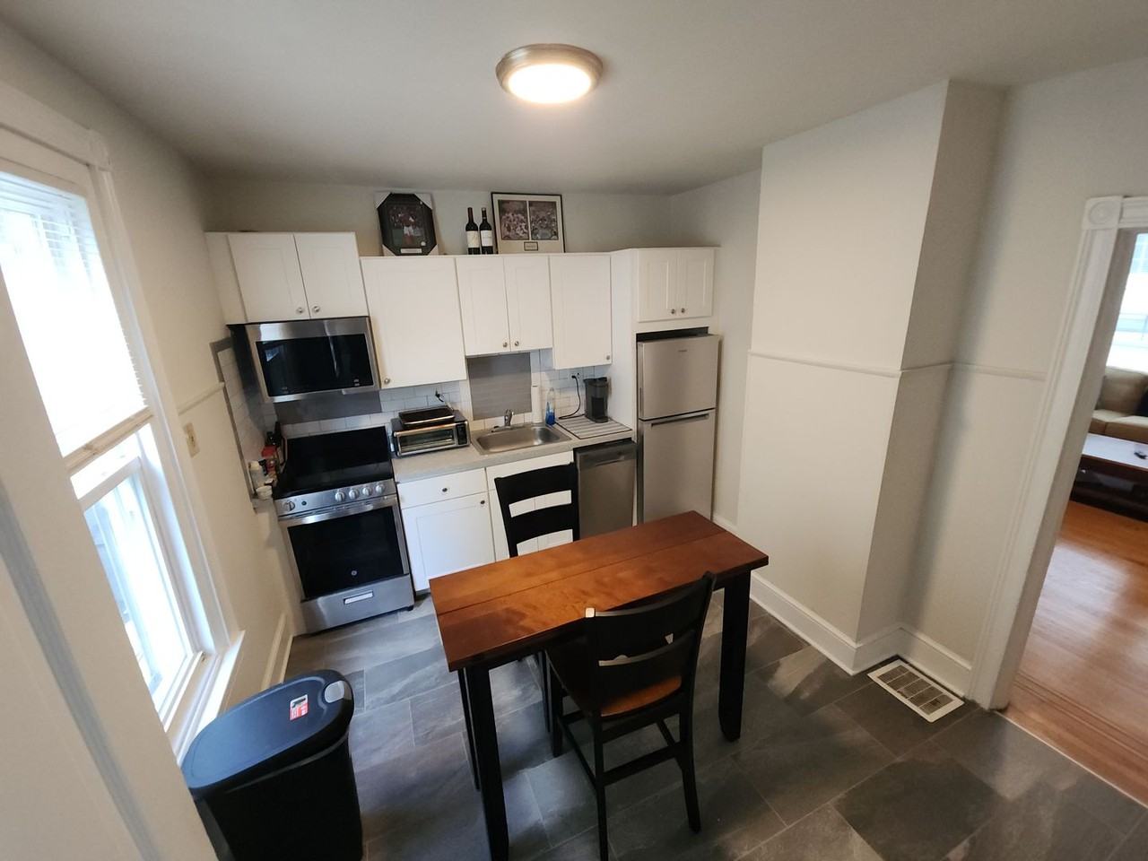 115 W 11th Ave - Photo 2 of 15