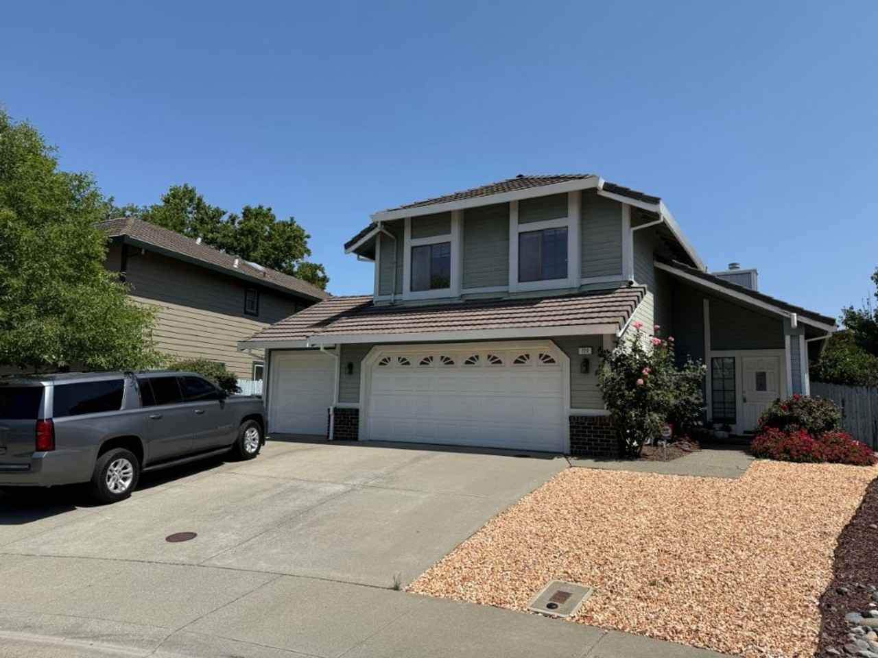 220 Joy Ct - Photo 2 of 50