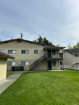 11331 Steveston Highway - Photo 1 of 1