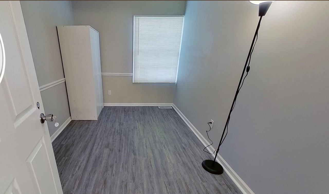 Zen-inspired Indianapolis home with lush landscaping and peaceful vibes - Photo 6 of 18