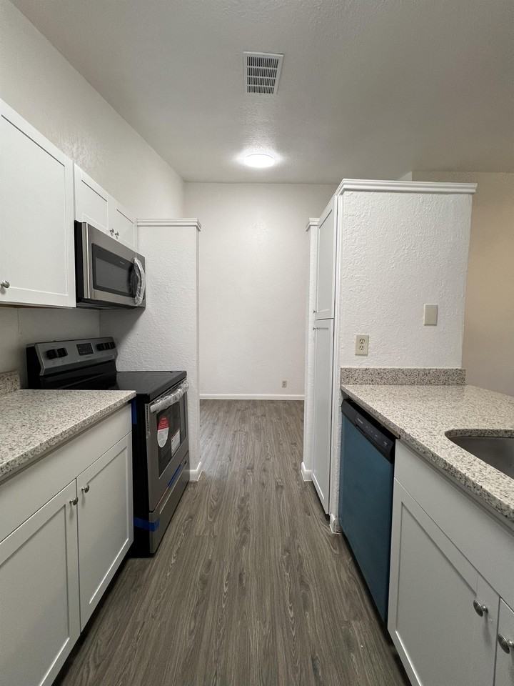 8846 Meadow Range St #1 - Photo 3 of 29