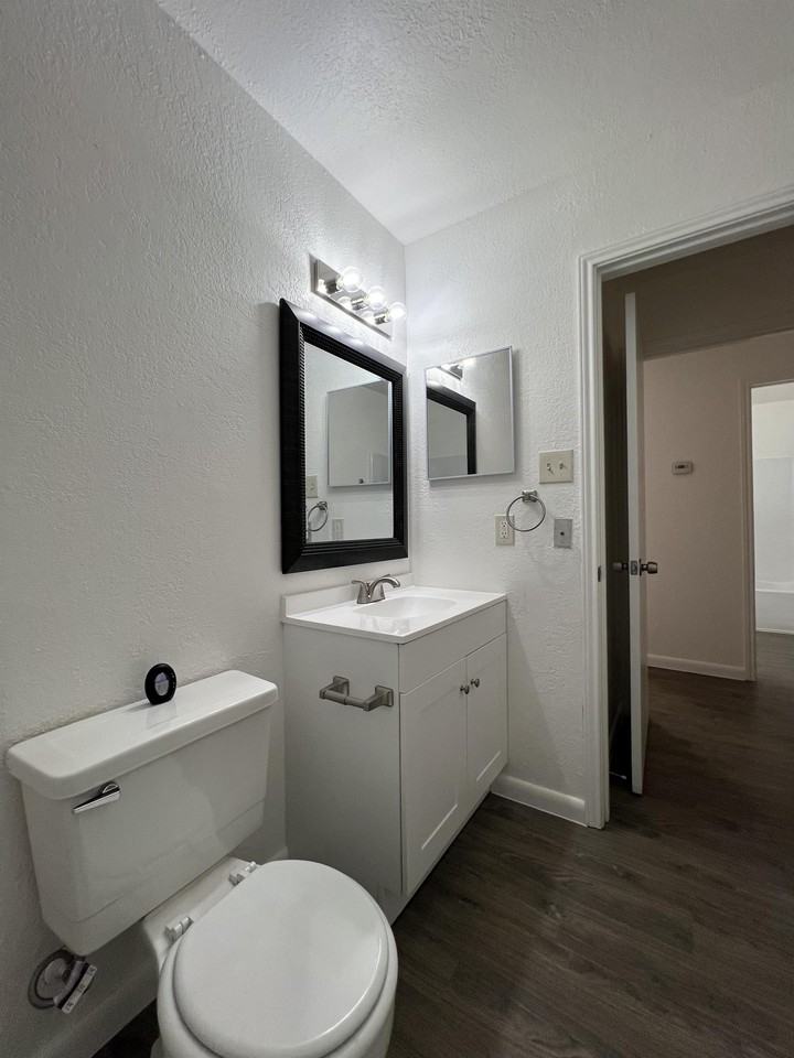 8846 Meadow Range St #1 - Photo 7 of 29