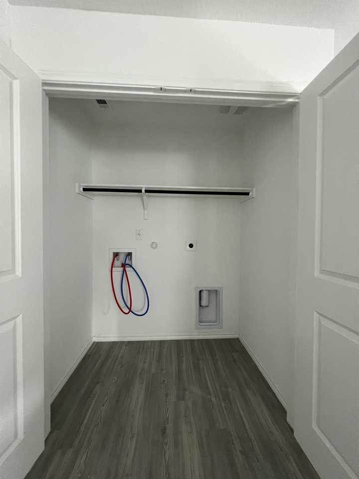 5307 Devils Rdg - Photo 5 of 39