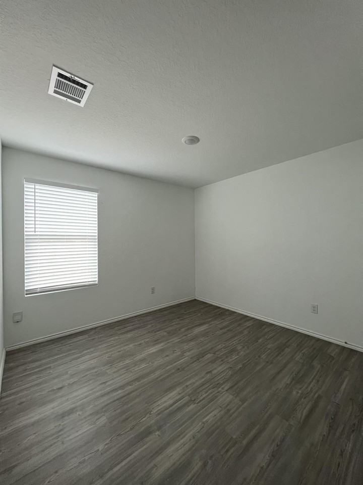 5307 Devils Rdg - Photo 7 of 39