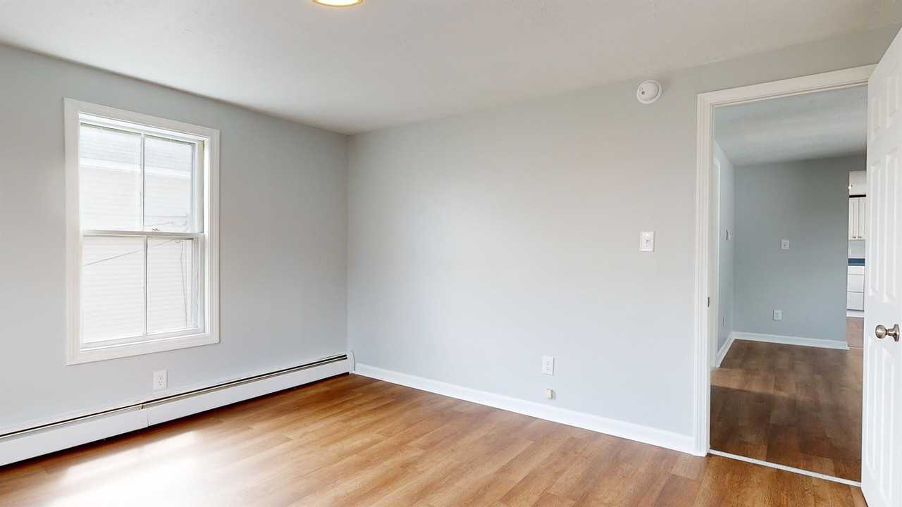 61 Pioneer Ave #B - Photo 2 of 25