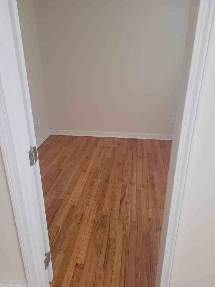 54 North St #B - Photo 2 of 12