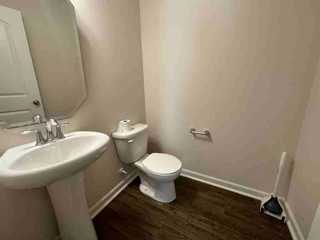 9425 Hanberry Blvd - Photo 4 of 50