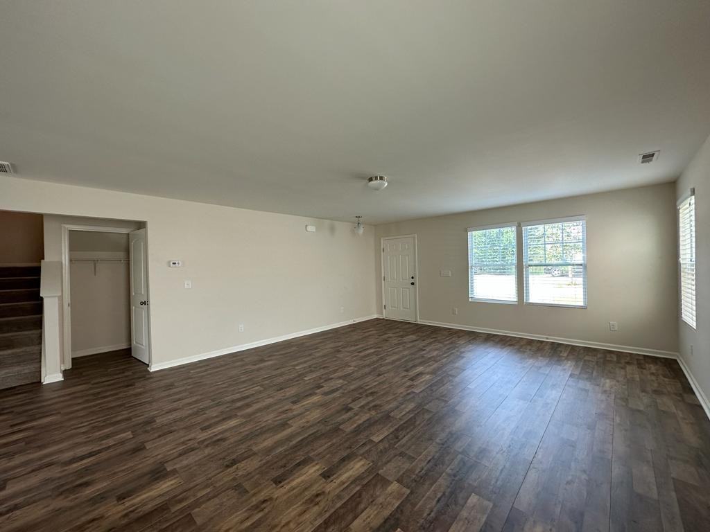 9425 Hanberry Blvd - Photo 5 of 50