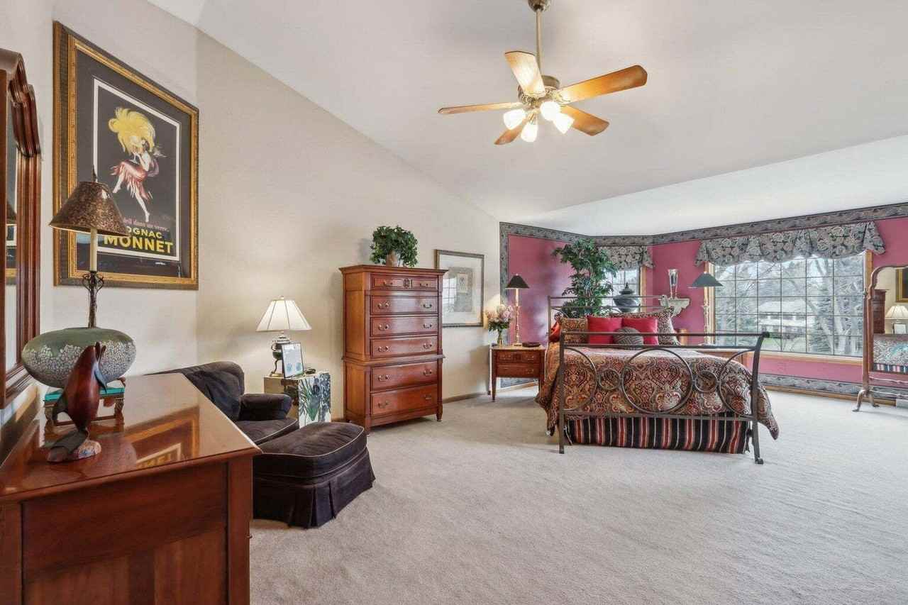 18350 San Lucas Ct - Photo 3 of 35