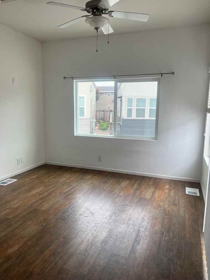 1105 Morro Ave - Photo 6 of 14