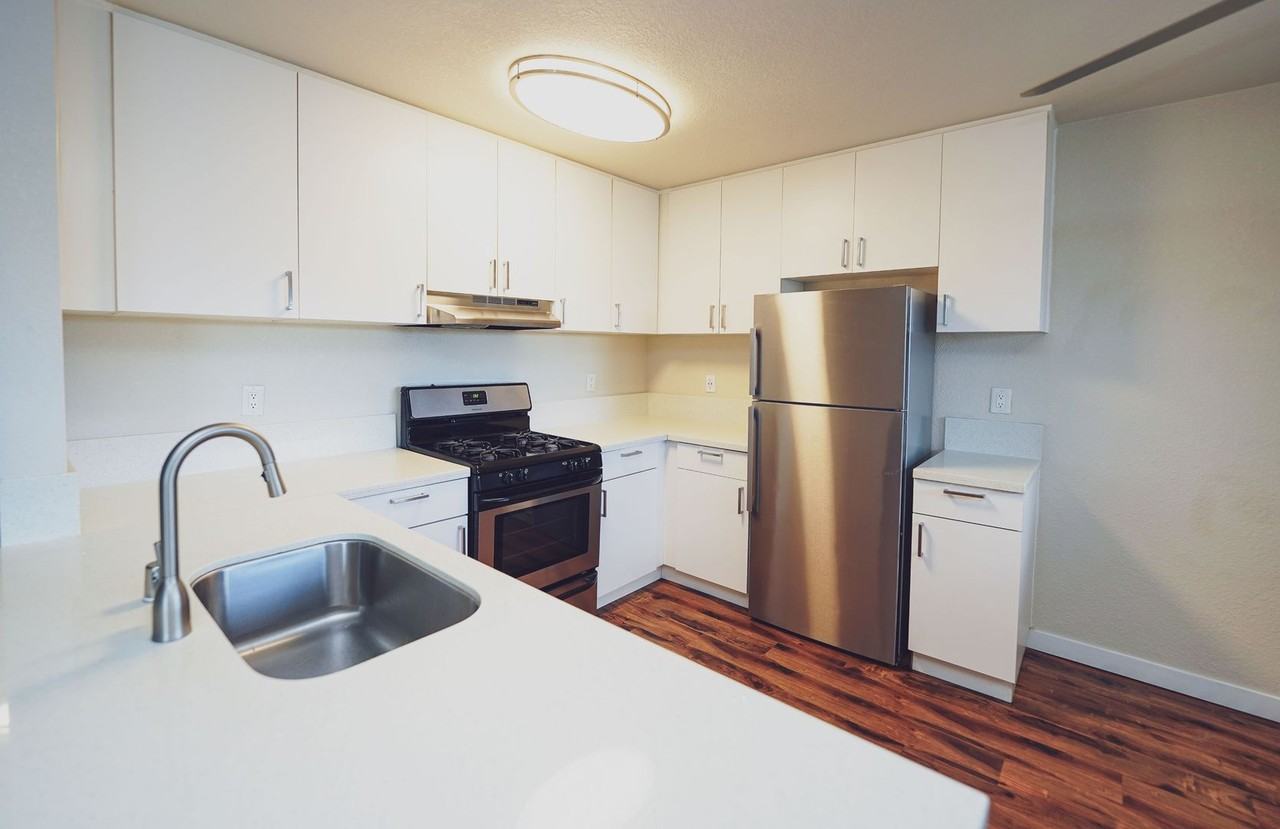 Avanti Apartment Homes - Photo 7 of 16