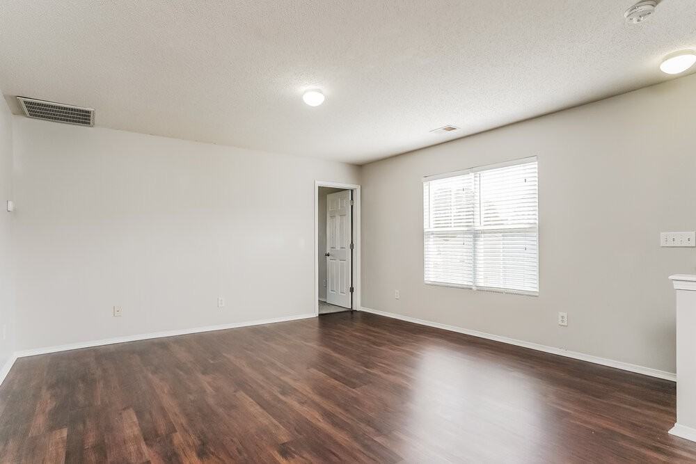 953 Mailwood Dr - Photo 7 of 17