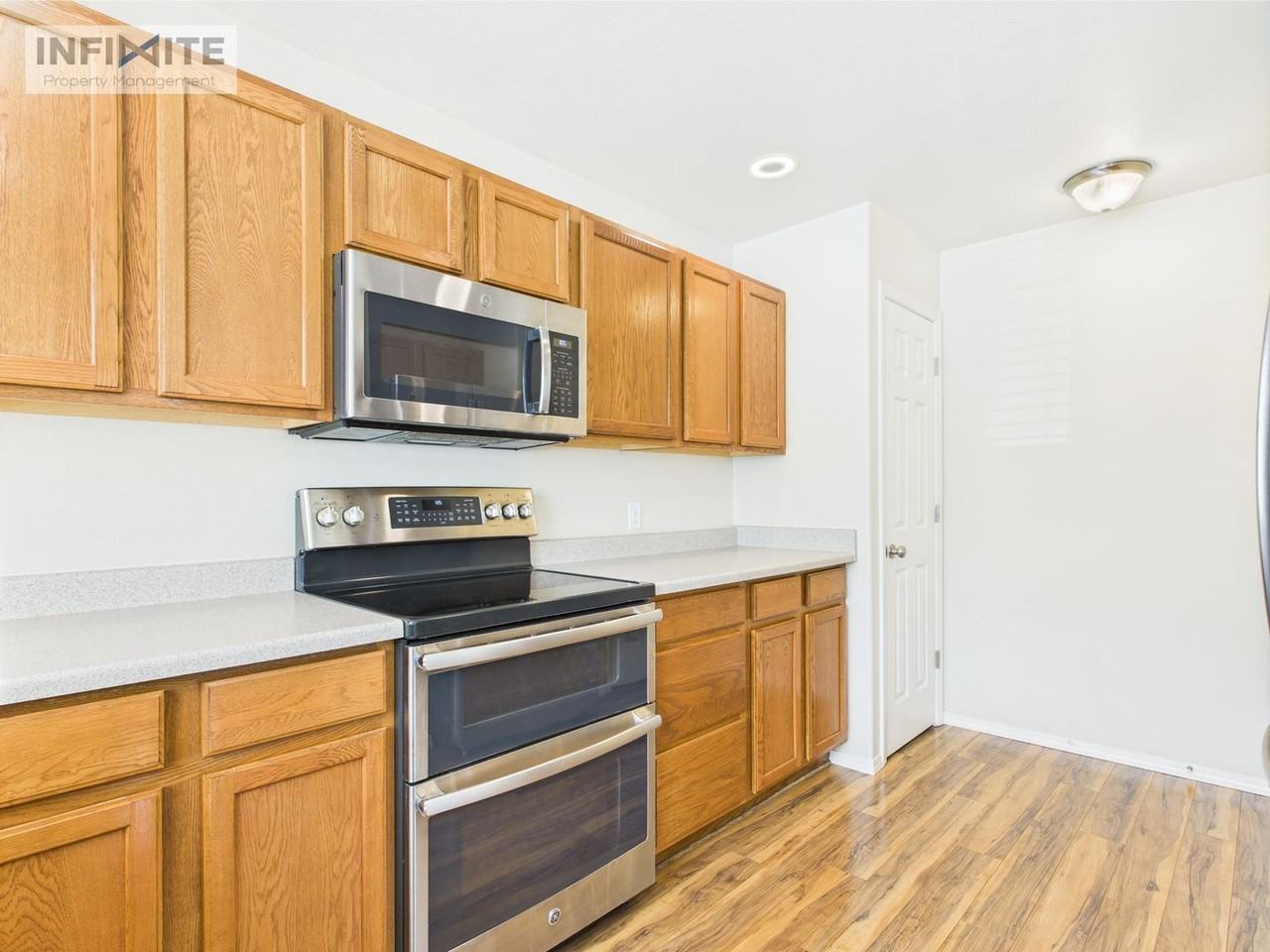 1112 Longbow Ln #3B - Photo 5 of 20
