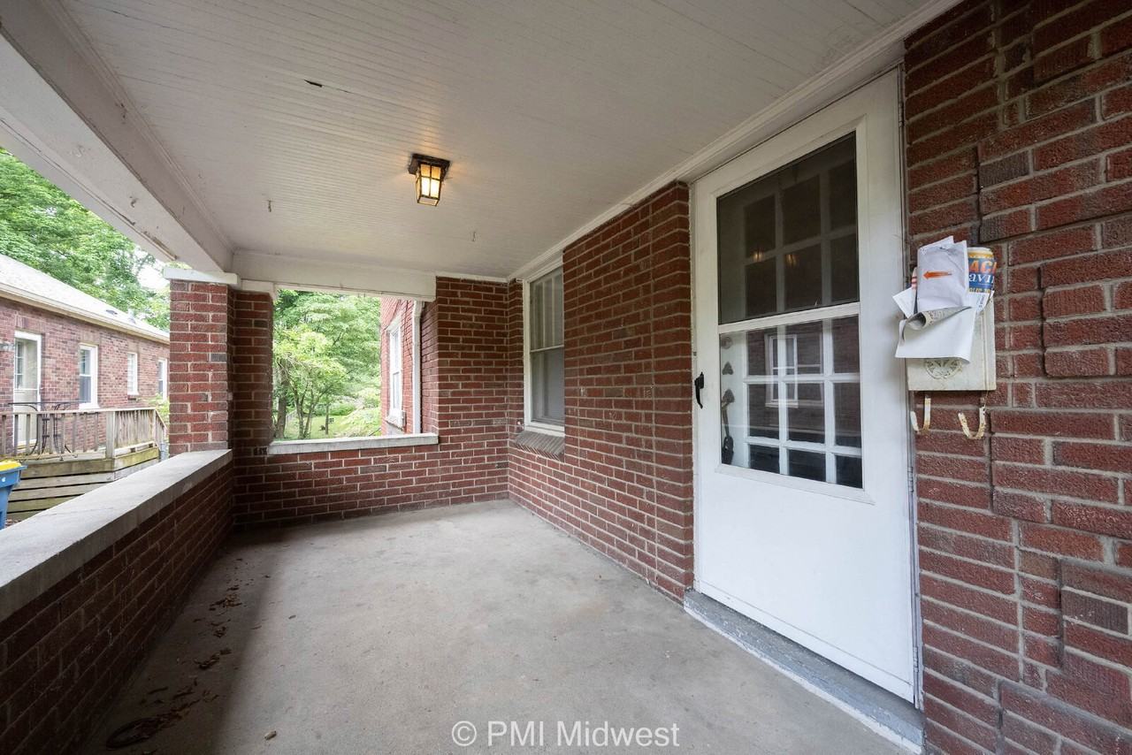 5684 N College Ave - Photo 2 of 38