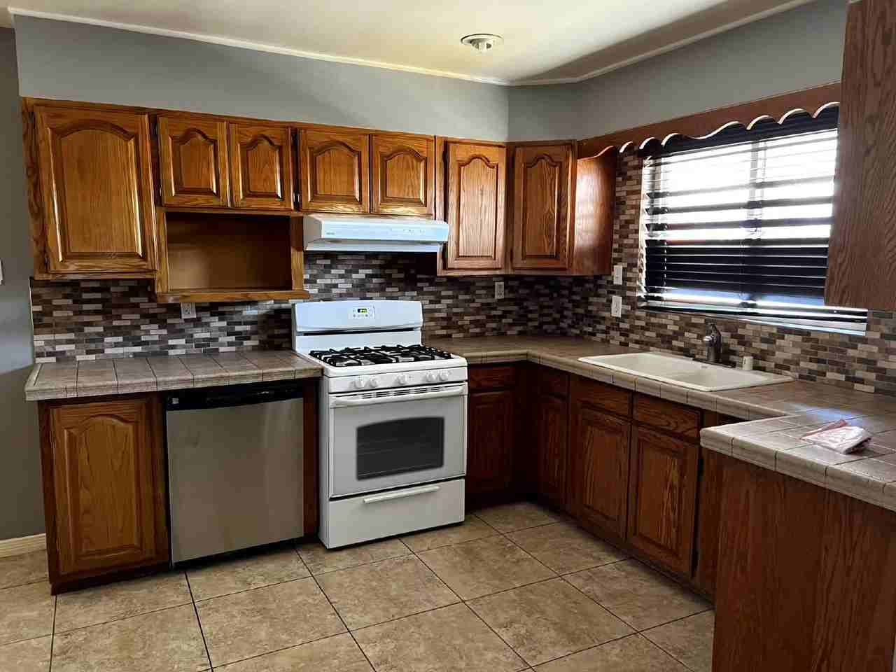 112 De Leon Dr - Photo 5 of 21