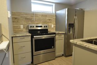 2100 E 13th St Unit B - Photo 1 of 1