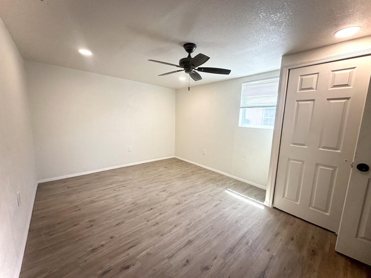4525 Nimmer Dr - Photo 6 of 12
