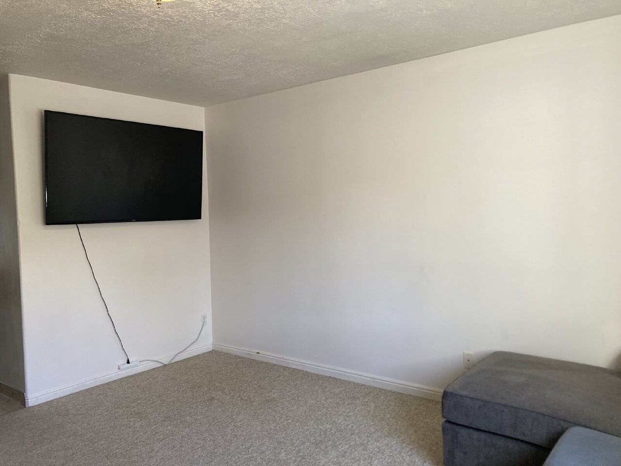 608 W 700 N - Photo 4 of 7