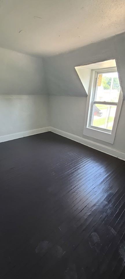 1140 Avenue B - Photo 5 of 15