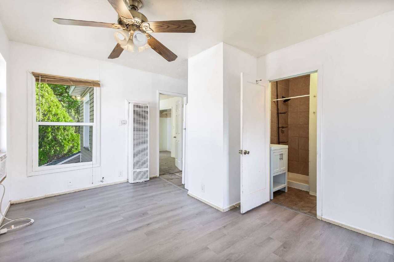 3163 Jefferson Ave - Photo 3 of 7