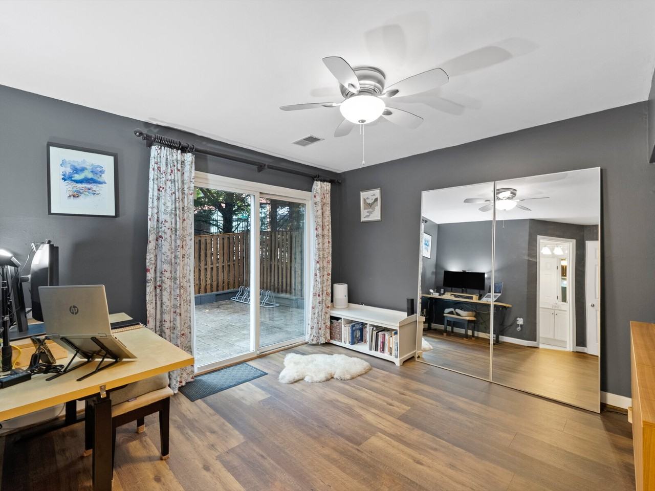 1891 16th St N - Photo 3 of 27