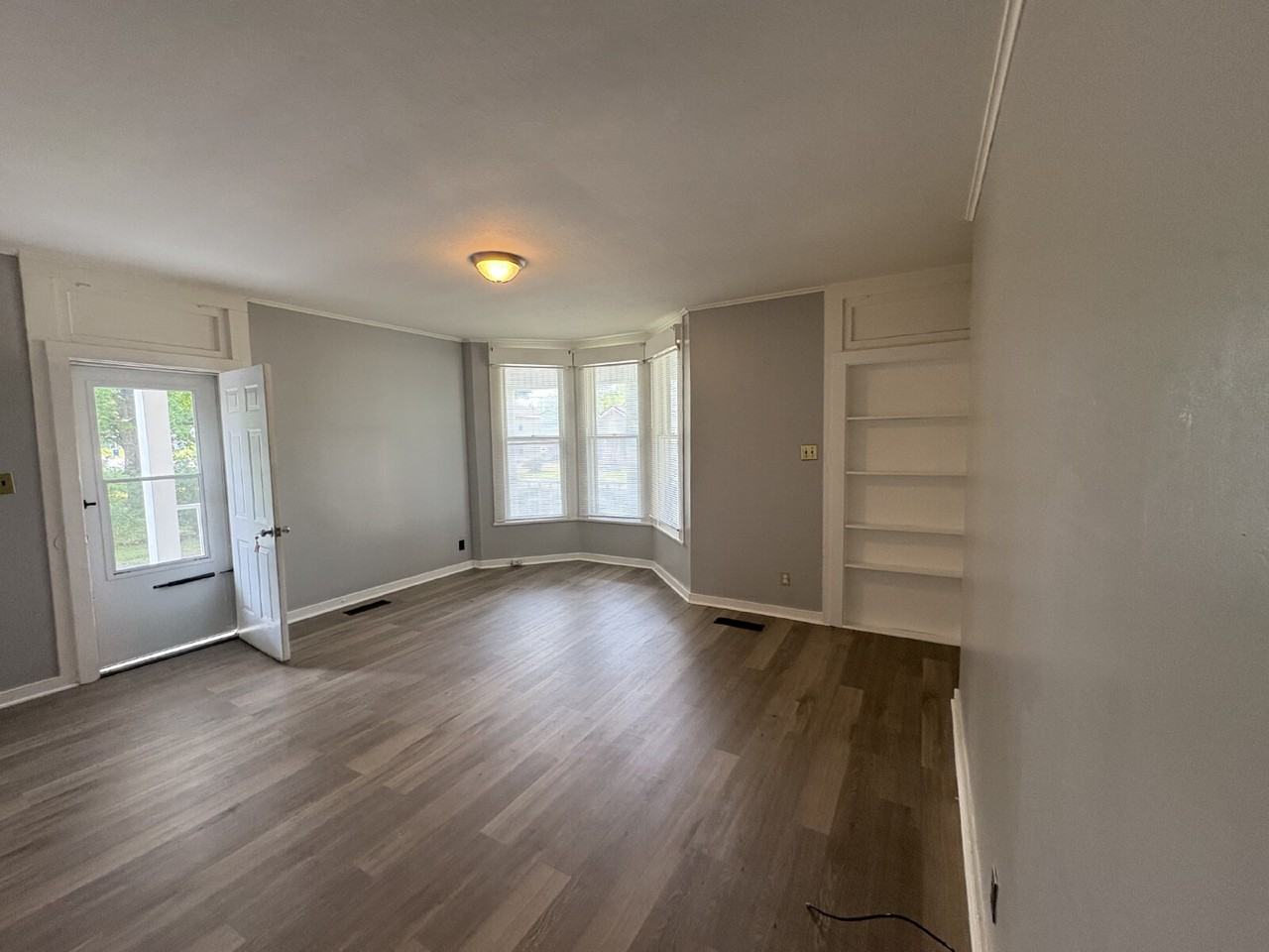 207 Church St Apt 2 - Photo 2 of 9