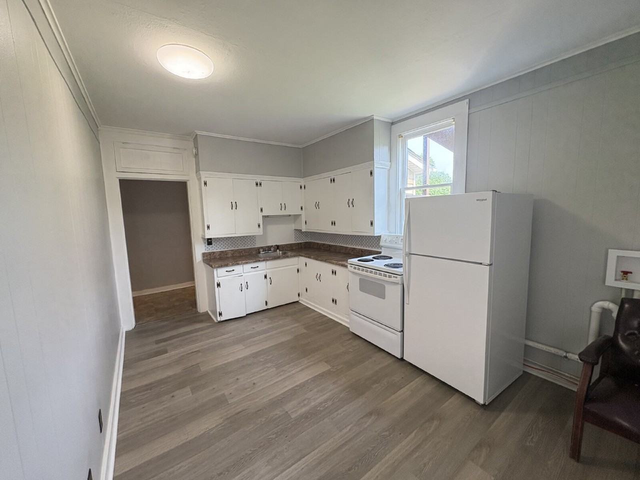 207 Church St Apt 2 - Photo 3 of 9