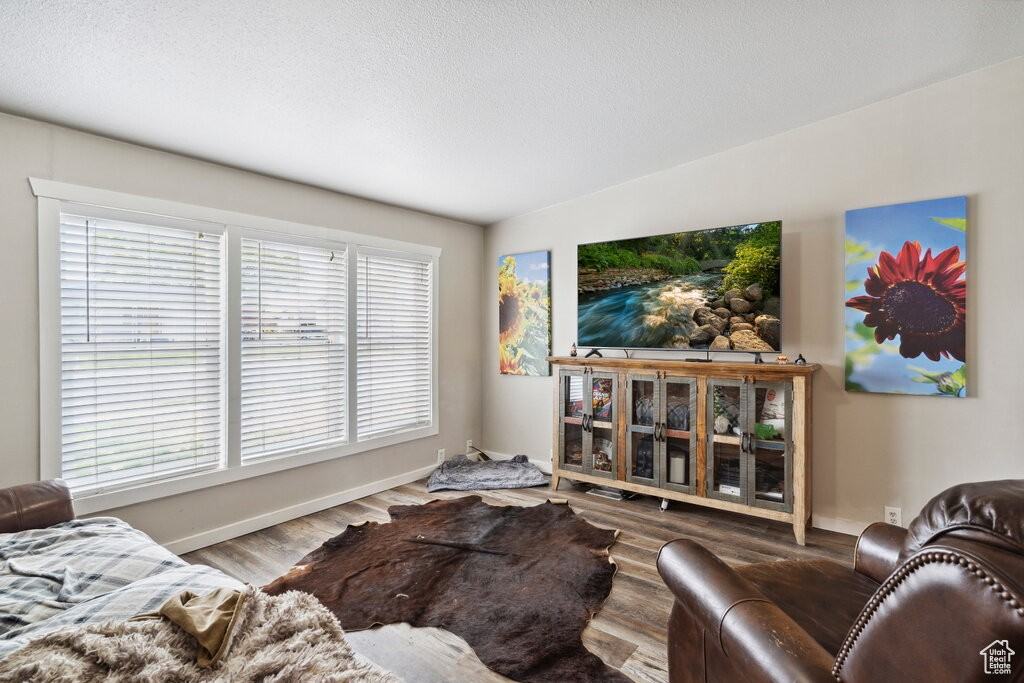 551 W 800 S - Photo 3 of 20