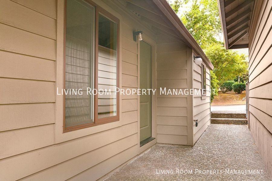 9801 Sw 49th Ave - Photo 2 of 15
