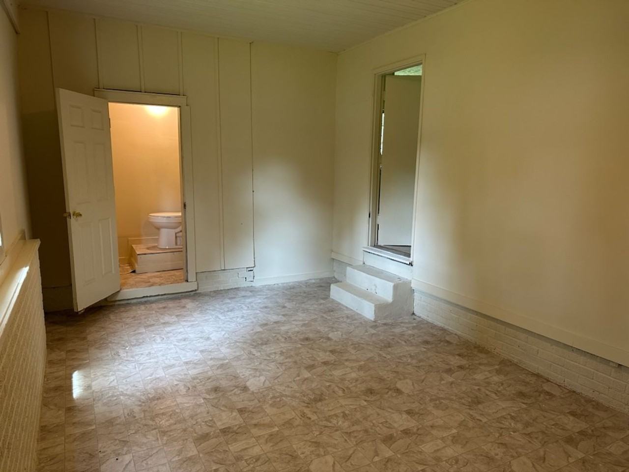 5421 Crepe Myrtle Drive - Photo 4 of 6