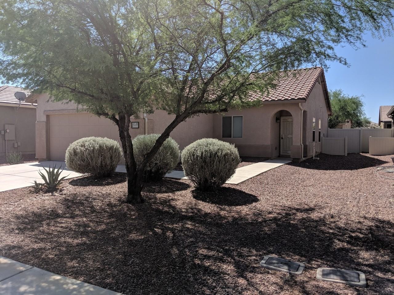 20889 E Reunion Rd - Photo 3 of 17