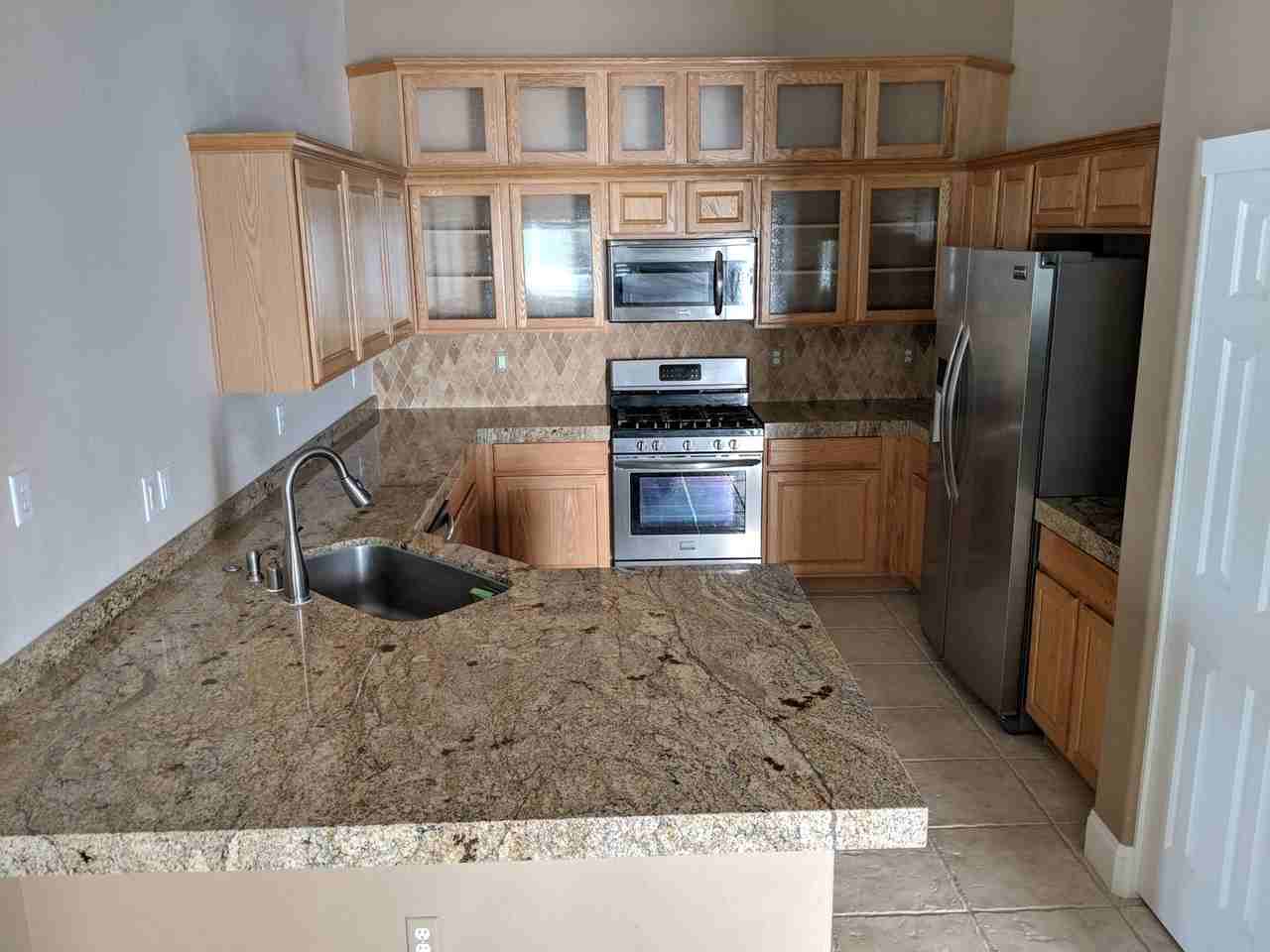 10188 Birch Bluff Ln - Photo 2 of 17